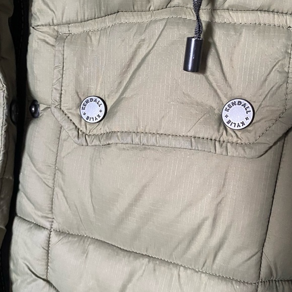 Kendall + Kylie  Small Jacket - Picture 3 of 7